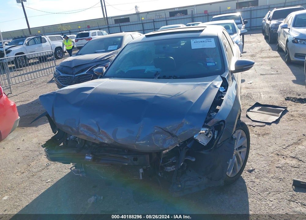2018 VOLKSWAGEN PASSAT 2.0T SE VIN: 1VWBA7A37JC003465