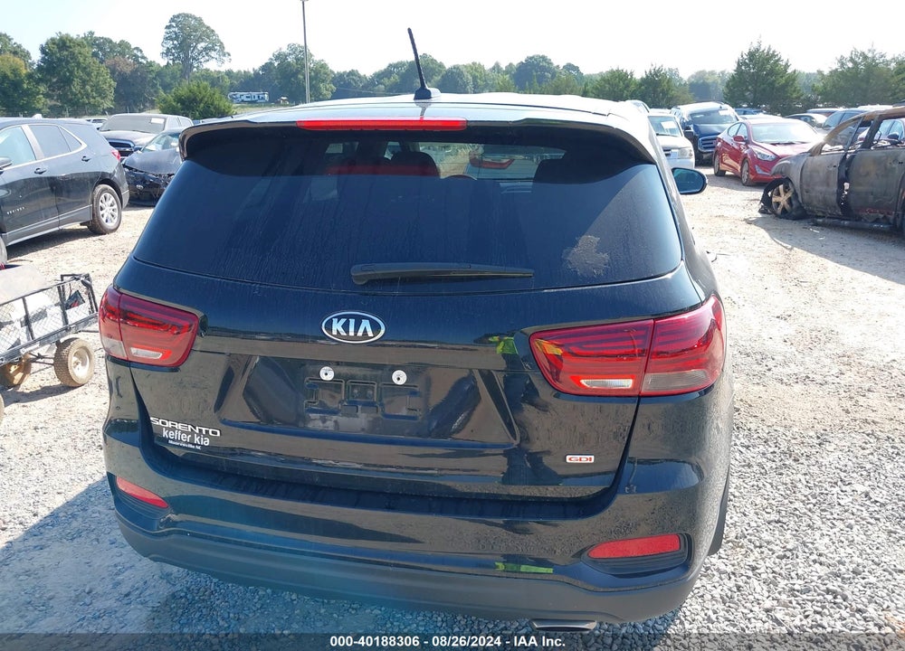 2019 KIA SORENTO 2.4L L VIN: 5XYPG4A34KG597161