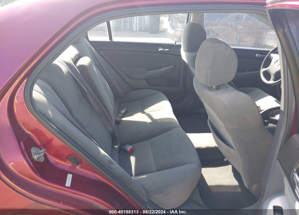 2004 HONDA ACCORD 2.4 EX VIN: 1HGCM56734A176044