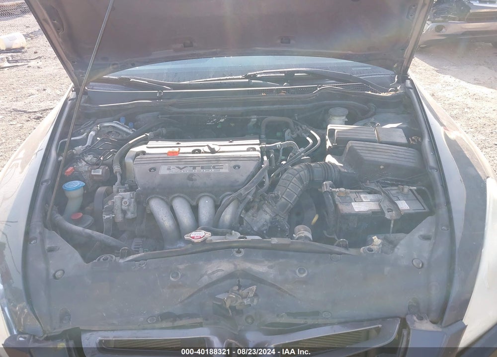 2004 HONDA ACCORD 2.4 EX VIN: 1HGCM56834A115186