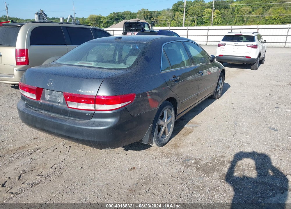 2004 HONDA ACCORD 2.4 EX VIN: 1HGCM56834A115186