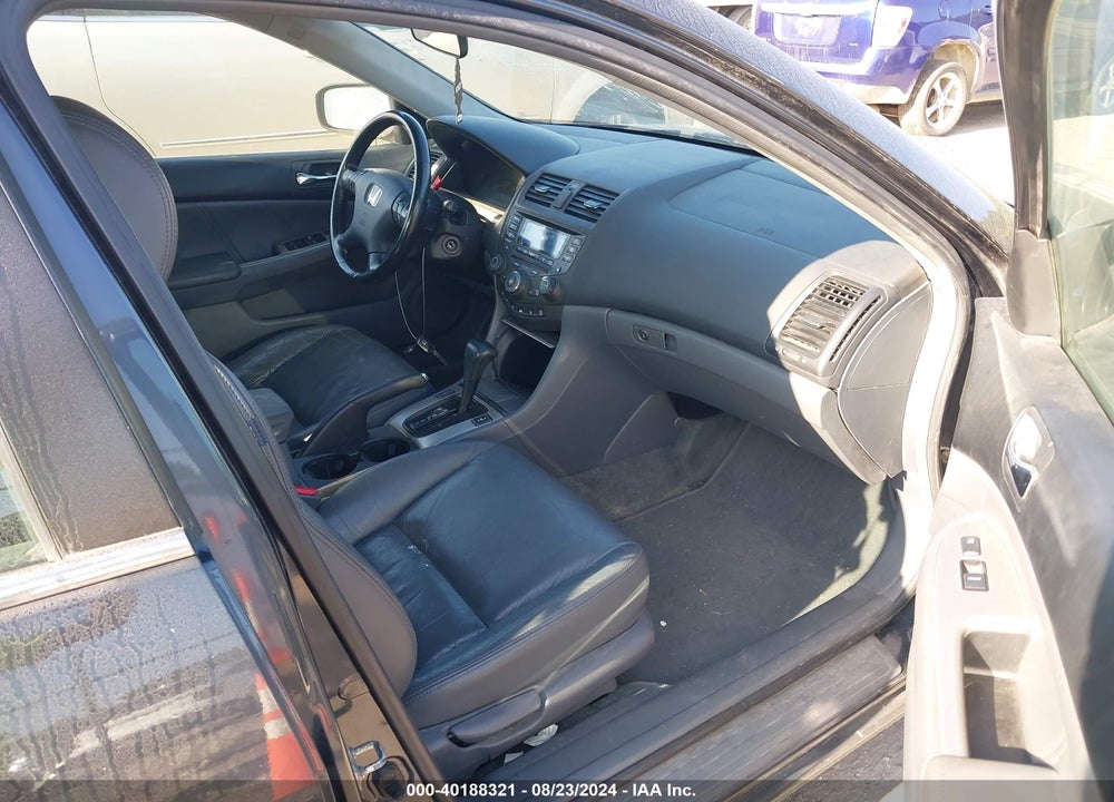 2004 HONDA ACCORD 2.4 EX VIN: 1HGCM56834A115186