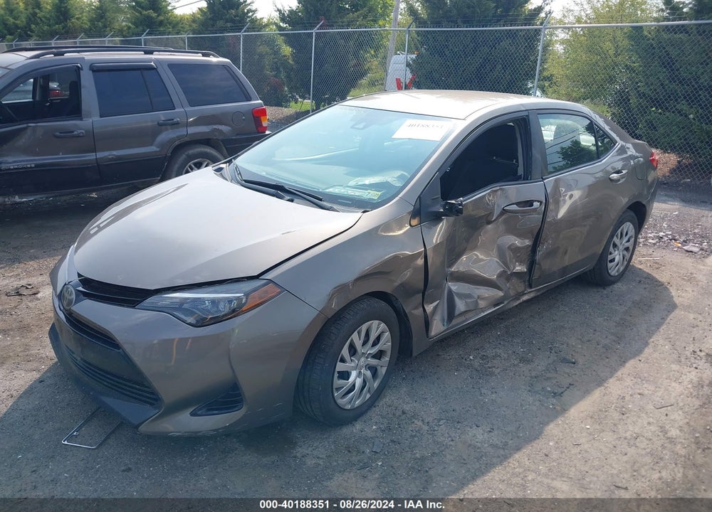 2018 TOYOTA COROLLA LE VIN: 2T1BURHE3JC101218