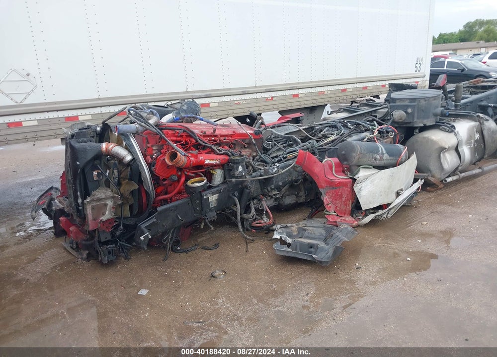 2013 PETERBILT 587 VIN: 1XP4D49X5DD190839