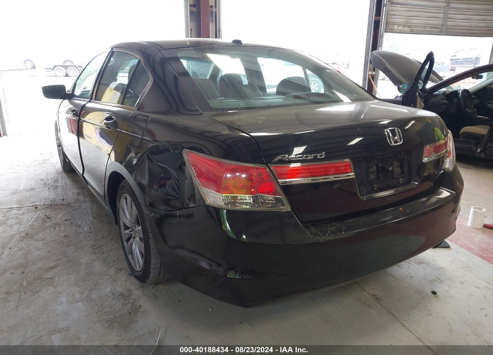 2012 HONDA ACCORD 2.4 EX-L VIN: 1HGCP2F83CA195058