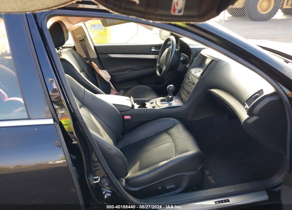 2015 INFINITI Q40 VIN: JN1CV6AP8FM503647