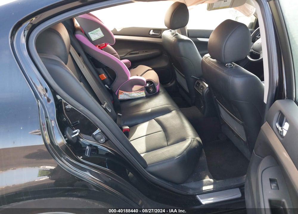 2015 INFINITI Q40 VIN: JN1CV6AP8FM503647