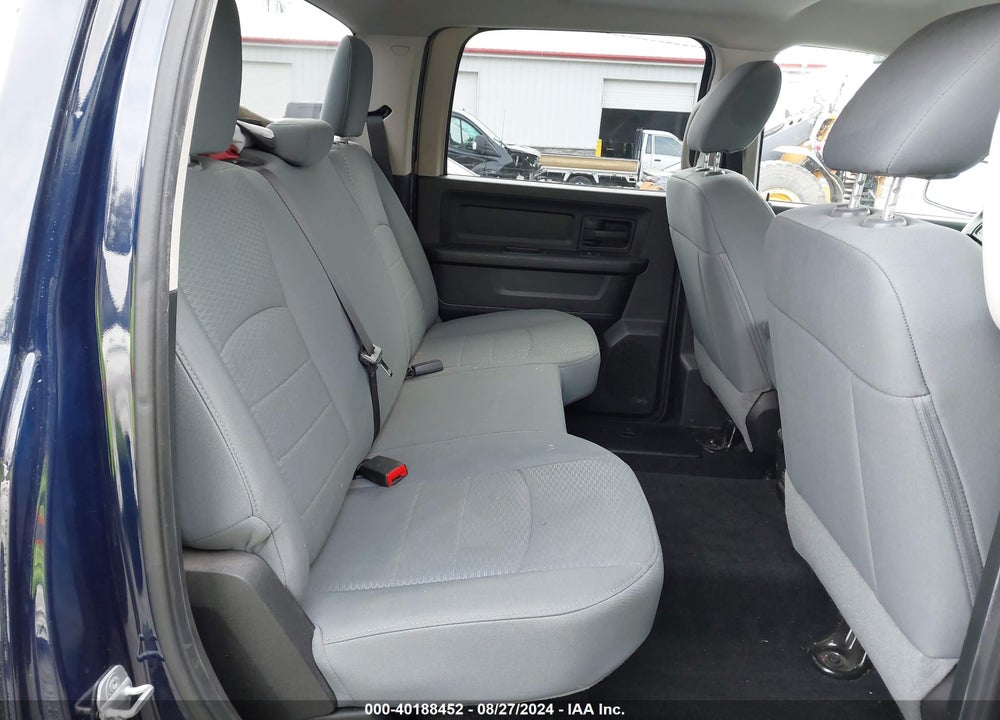 2014 RAM 1500 EXPRESS VIN: 1C6RR7KT1ES375847