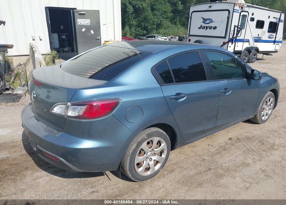 2010 MAZDA 3 I SPORT VIN: JM1BL1SG5A1296791