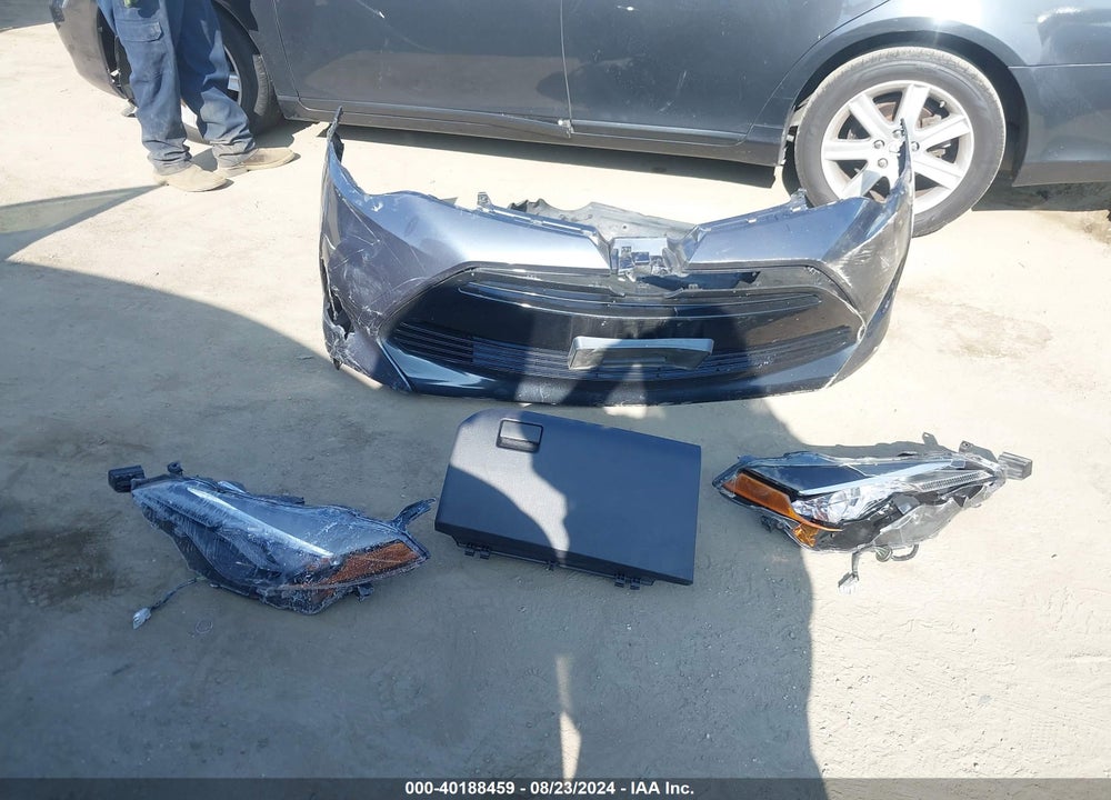 2017 TOYOTA COROLLA L VIN: 5YFBURHE2HP619895