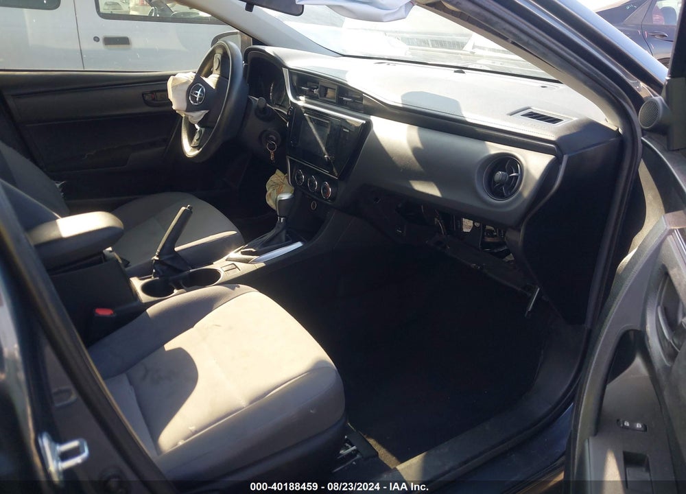2017 TOYOTA COROLLA L VIN: 5YFBURHE2HP619895
