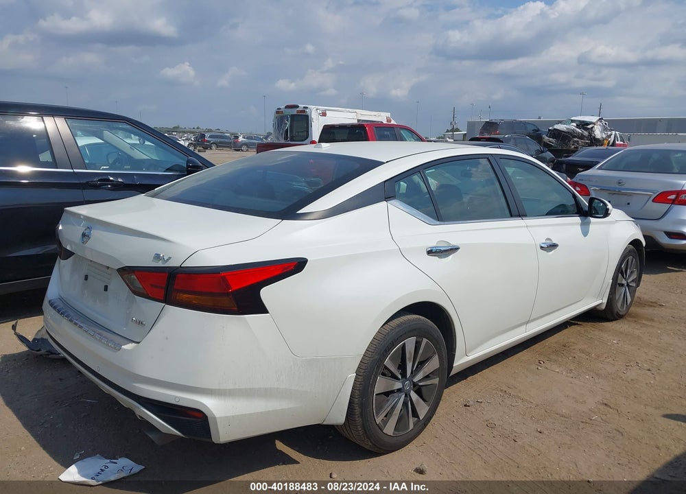2022 NISSAN ALTIMA SV INTELLIGENT AWD VIN: 1N4BL4DW0NN403109