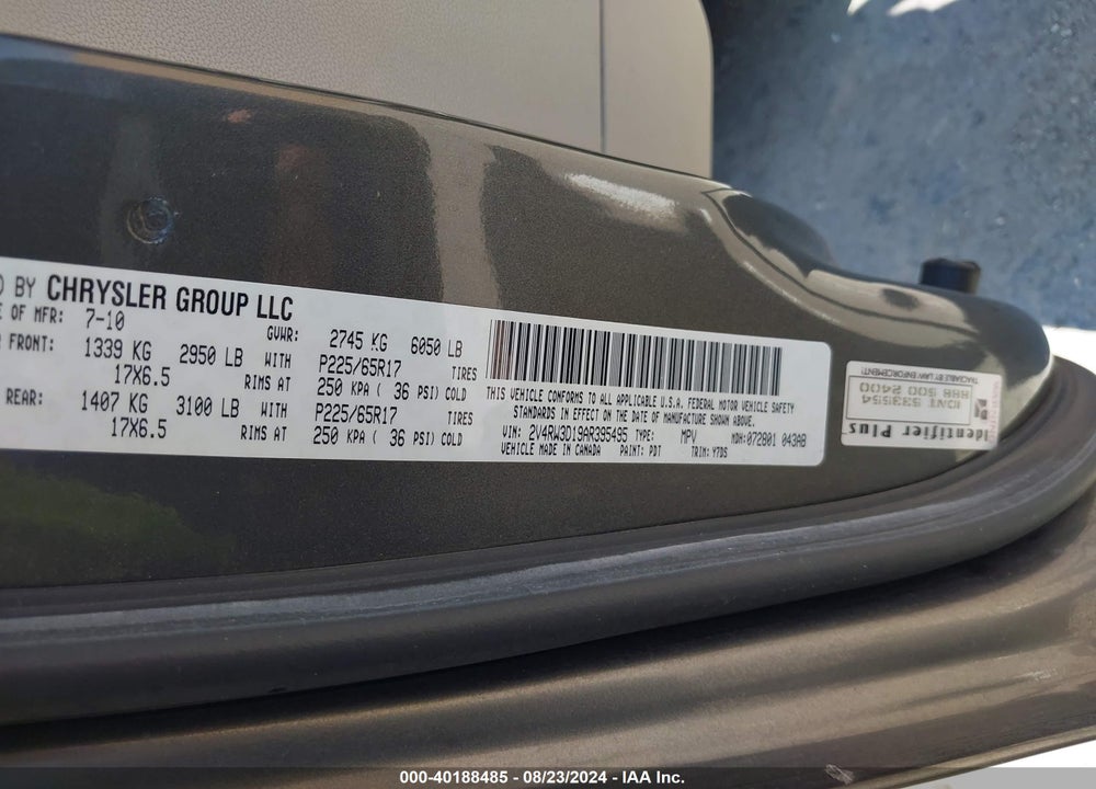 2010 VOLKSWAGEN ROUTAN SE VIN: 2V4RW3D19AR395495