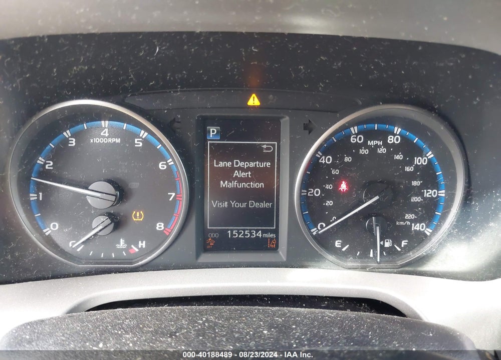 2018 TOYOTA RAV4 LE VIN: 2T3BFREV8JW729764