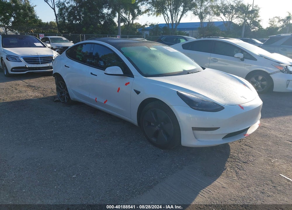2021 TESLA MODEL 3 STANDARD RANGE PLUS REAR-WHEEL DRIVE VIN: 5YJ3E1EA2MF082438