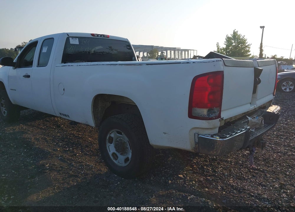 2011 GMC SIERRA 2500HD WORK TRUCK VIN: 1GT21ZCGXBZ274730