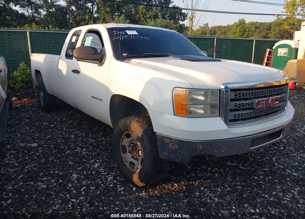 2011 GMC SIERRA 2500HD WORK TRUCK VIN: 1GT21ZCGXBZ274730