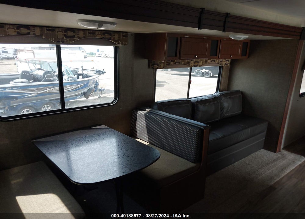 2016 HEARTLAND PROWLER 265LX VIN: 5SFPB2924GE303883