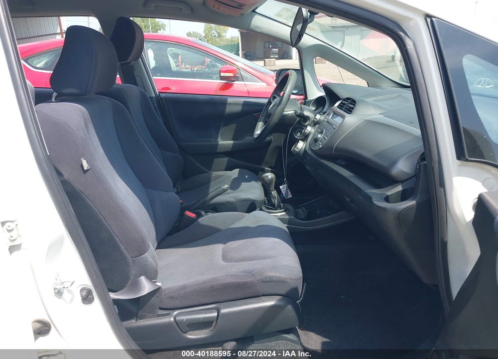 2010 HONDA FIT SPORT VIN: JHMGE8G44AS026189