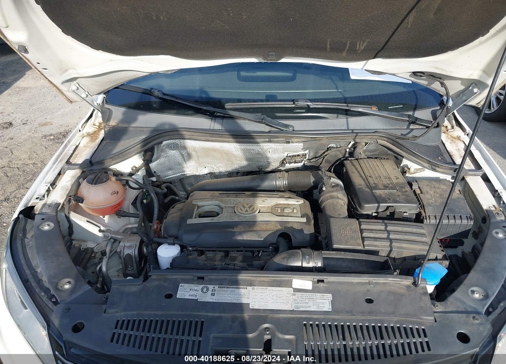 2012 VOLKSWAGEN TIGUAN SE VIN: WVGBV7AX5CW546689