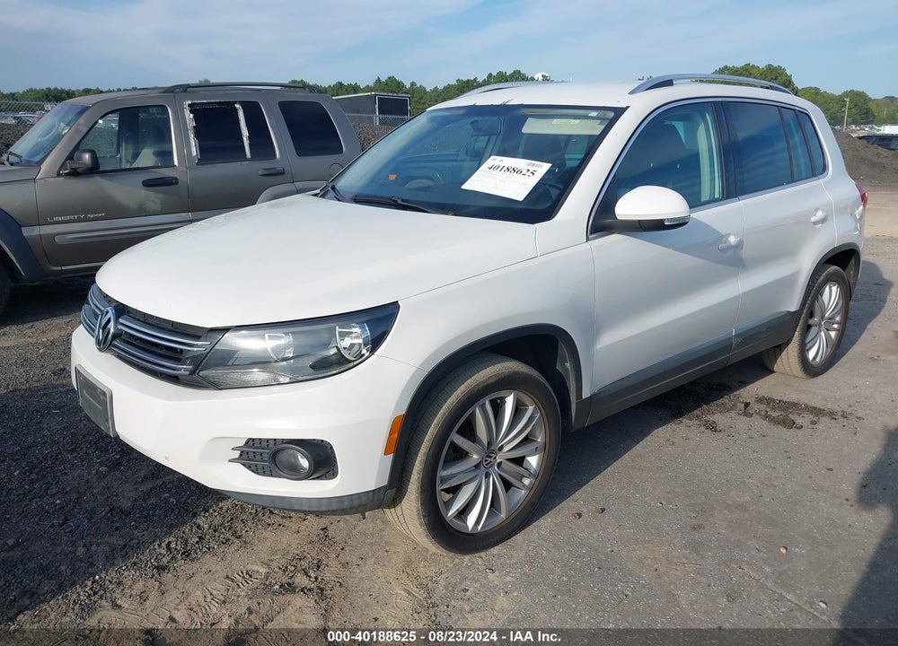 2012 VOLKSWAGEN TIGUAN SE VIN: WVGBV7AX5CW546689