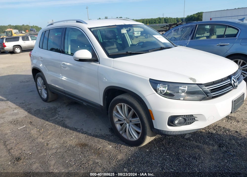 2012 VOLKSWAGEN TIGUAN SE VIN: WVGBV7AX5CW546689