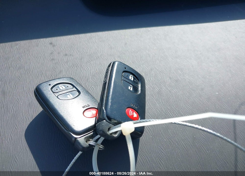 2011 TOYOTA PRIUS TWO VIN: JTDKN3DU3B0252126