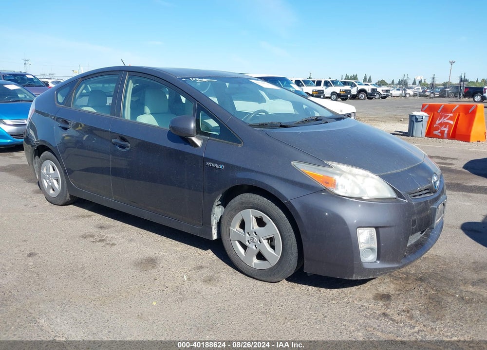 2011 TOYOTA PRIUS TWO VIN: JTDKN3DU3B0252126