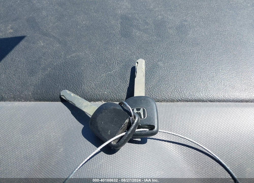 2005 HONDA ELEMENT VIN: 5J6YH286X5L002693