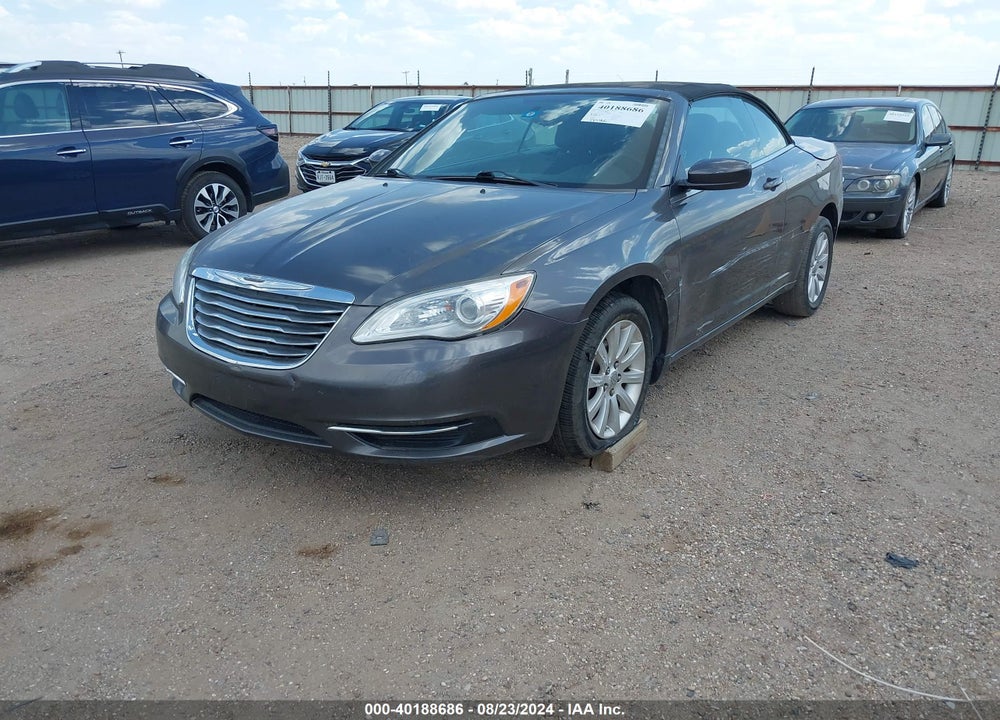 2014 CHRYSLER 200 VIN: 1C3BCBEB9EN158101