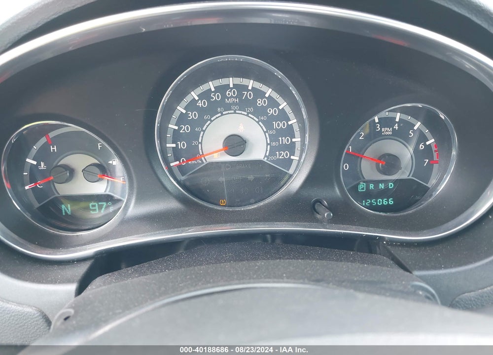 2014 CHRYSLER 200 VIN: 1C3BCBEB9EN158101