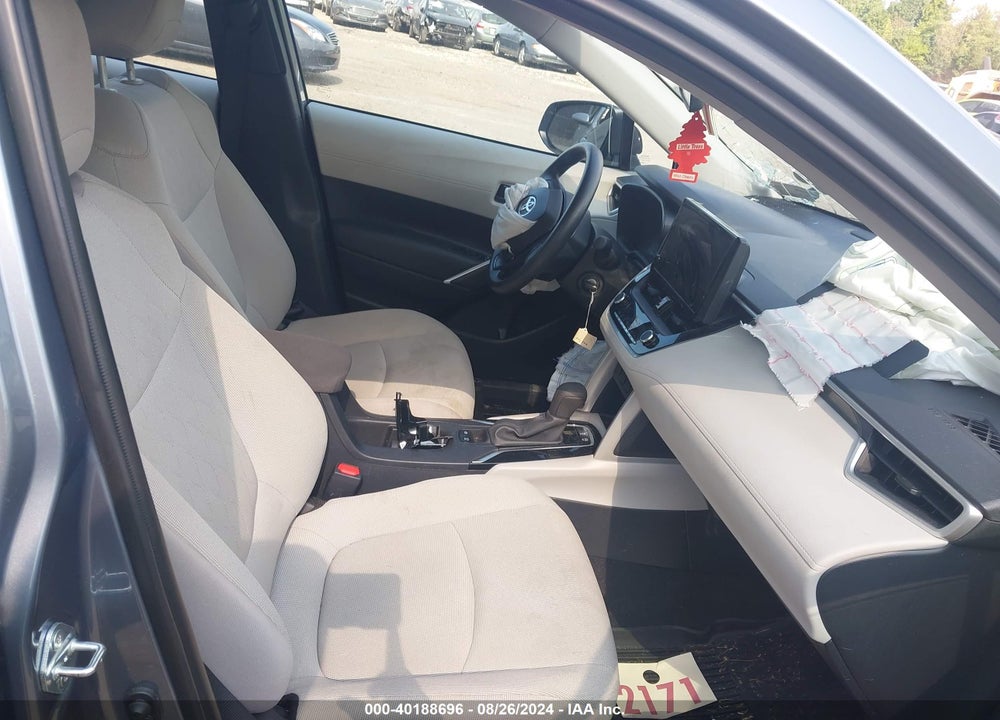 2024 TOYOTA COROLLA CROSS L VIN: 7MUAAABG6RV094113
