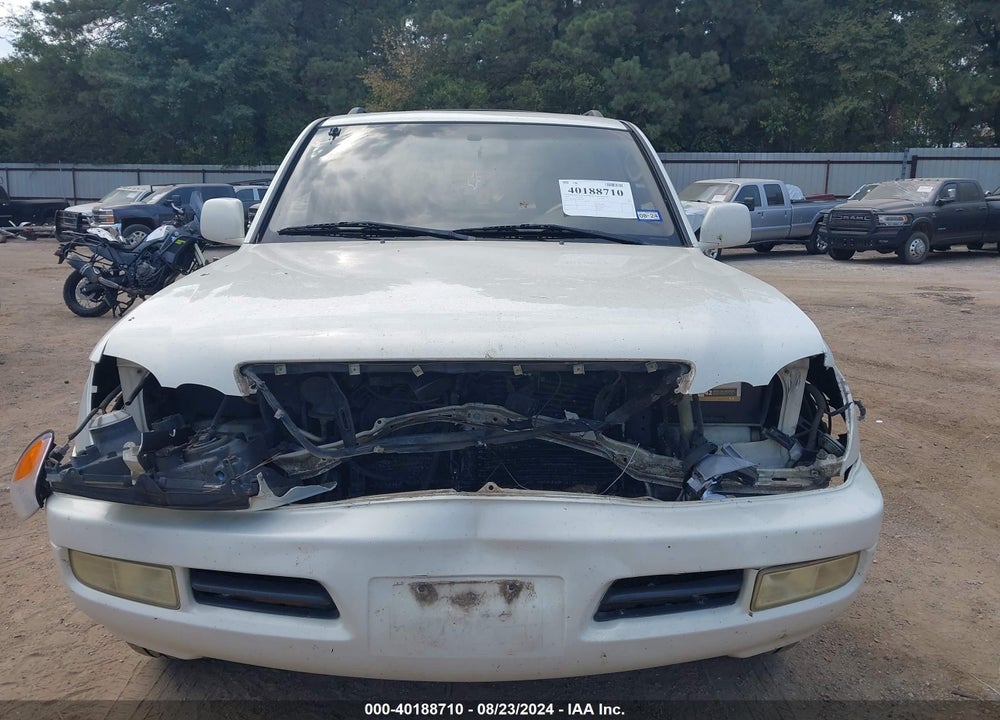 2000 LEXUS LX 470 VIN: JT6HT00W2Y0083366