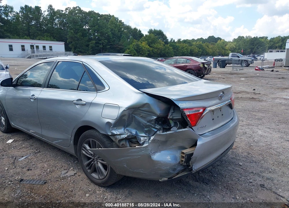 2015 TOYOTA CAMRY SE VIN: 4T1BF1FK0FU936171
