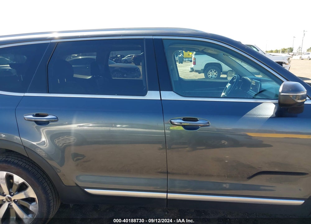 2022 KIA TELLURIDE S VIN: 5XYP64HC3NG197783