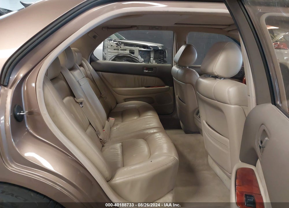 1998 LEXUS LS 400 VIN: JT8BH28F3W0125877