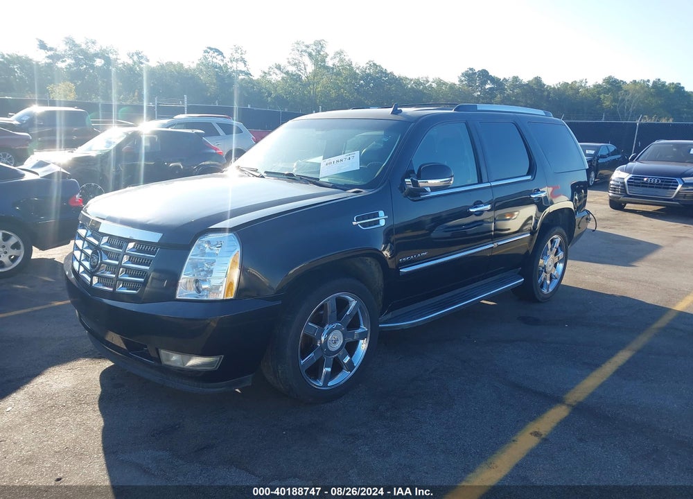 2011 CADILLAC ESCALADE LUXURY VIN: 1GYS4BEFXBR138739