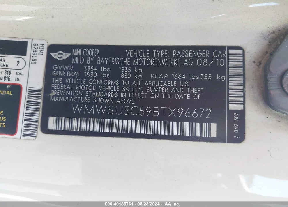 2011 MINI COOPER VIN: WMWSU3C59BTX96672