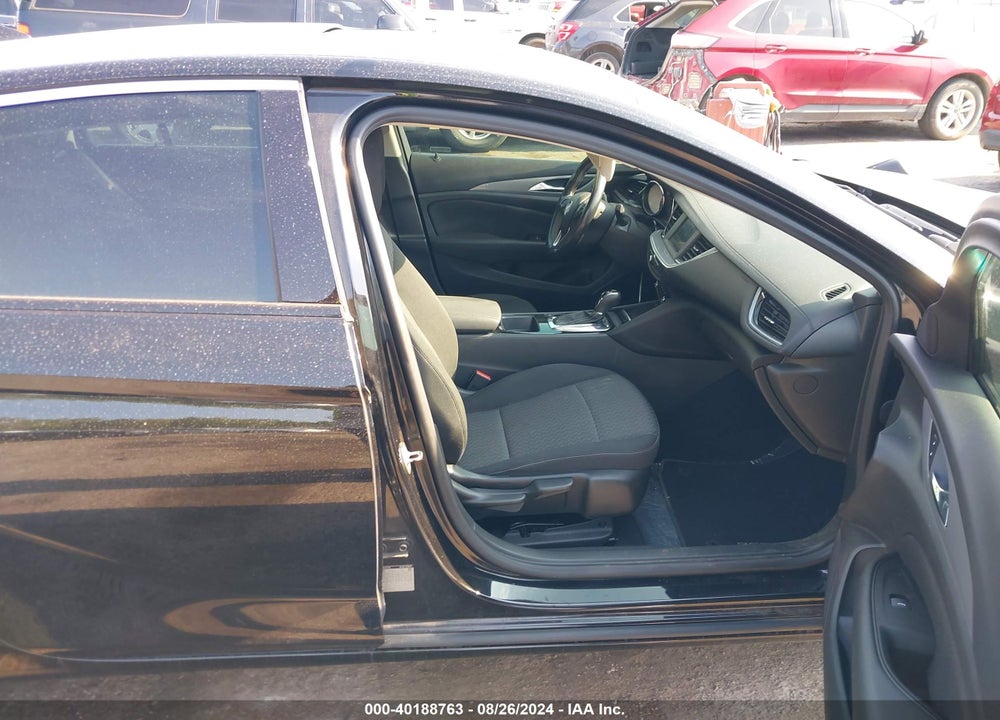 2019 BUICK REGAL SPORTBACK FWD PREFERRED VIN: W04GL6SX8K1038604