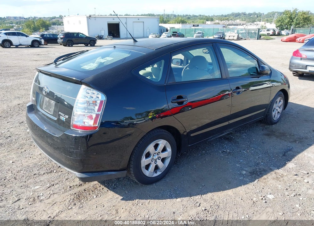 2007 TOYOTA PRIUS VIN: JTDKB20UX77673560