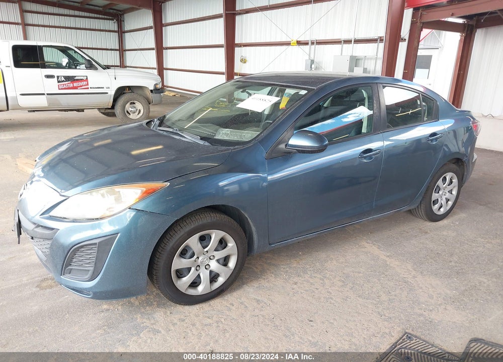 2011 MAZDA 3 I SPORT VIN: JM1BL1UF0B1355722