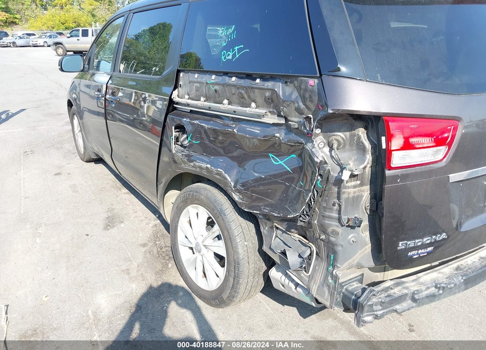 2016 KIA SEDONA LX VIN: KNDMB5C14G6204496
