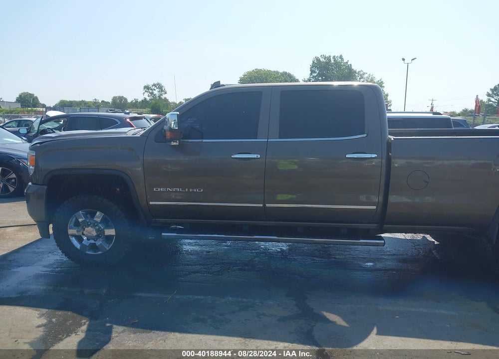 2015 GMC SIERRA 3500HD DENALI VIN: 1GT424E83FF659763