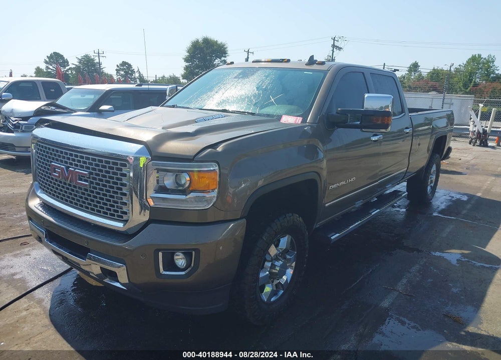 2015 GMC SIERRA 3500HD DENALI VIN: 1GT424E83FF659763