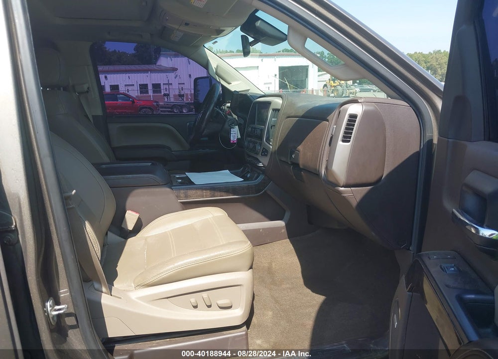 2015 GMC SIERRA 3500HD DENALI VIN: 1GT424E83FF659763