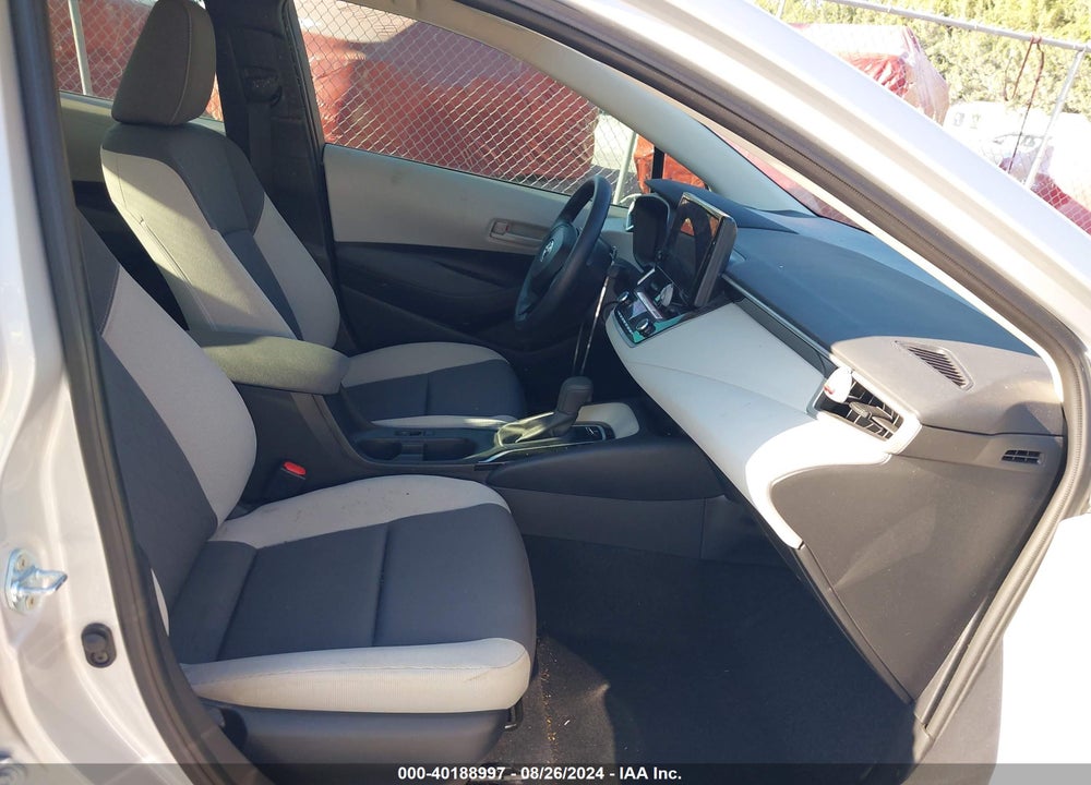 2024 TOYOTA COROLLA LE VIN: 5YFB4MDE2RP126907