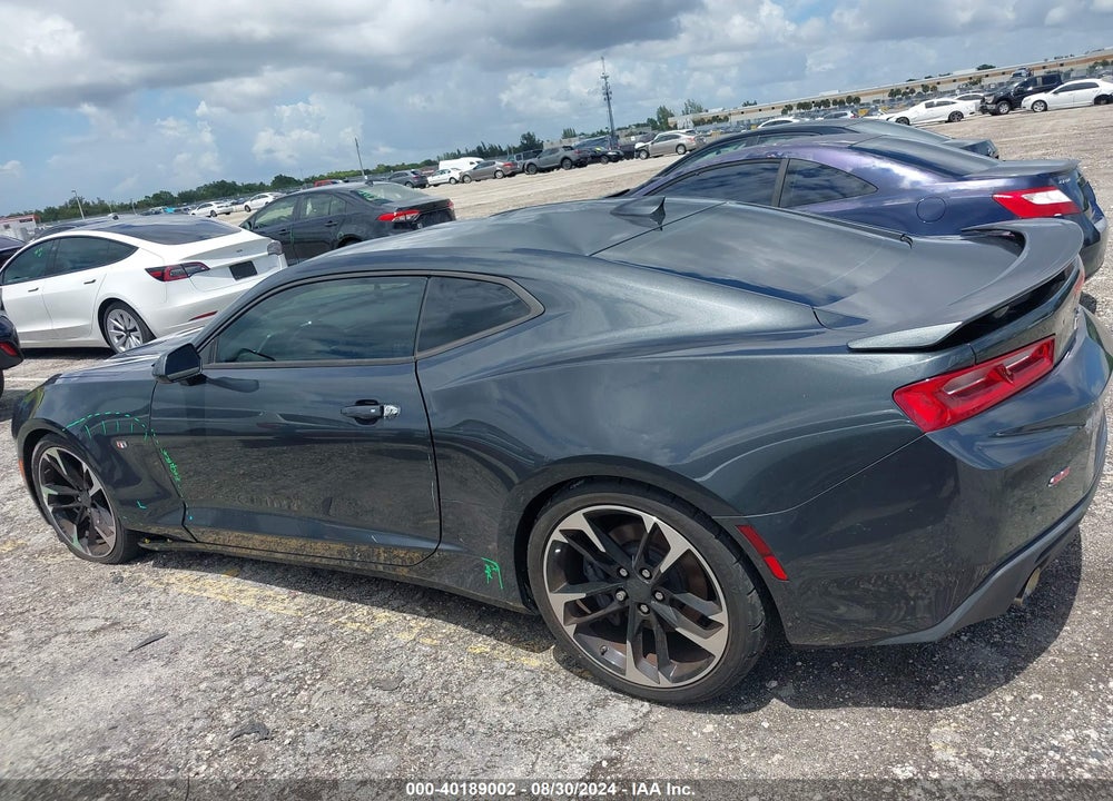 2018 CHEVROLET CAMARO 2SS VIN: 1G1FH1R75J0158689