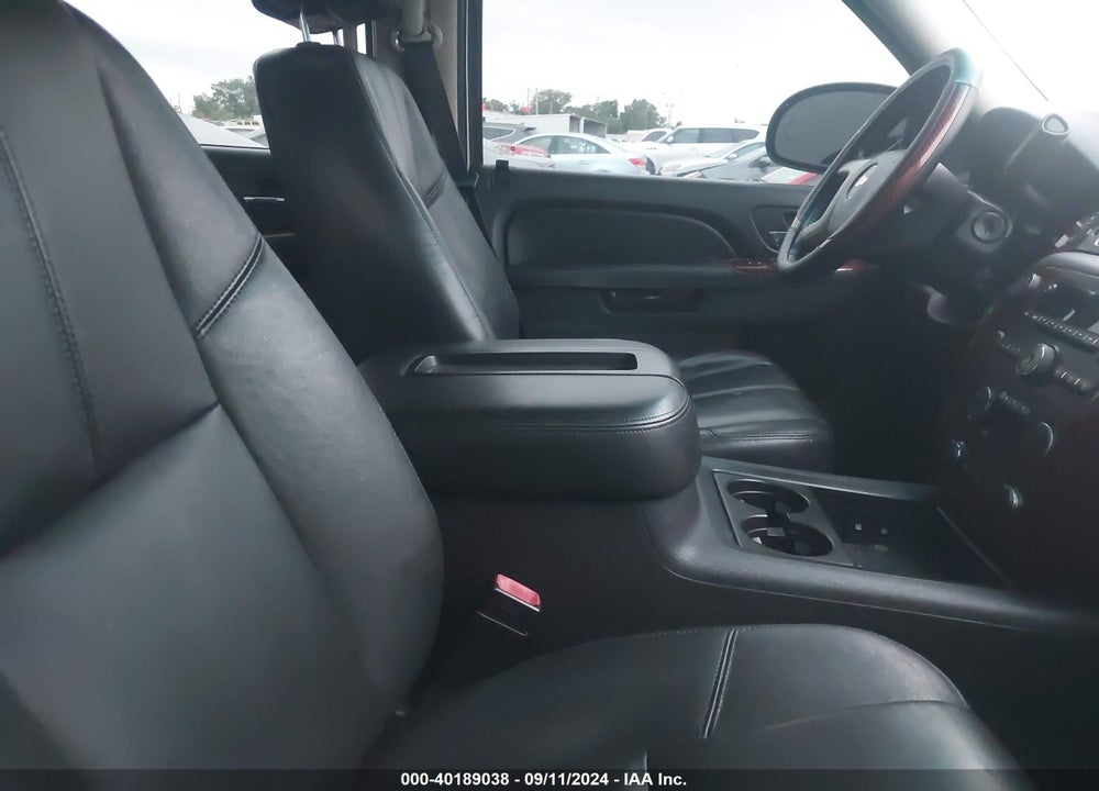 2012 CHEVROLET SUBURBAN 1500 LT VIN: 1GNSCJE02CR316750