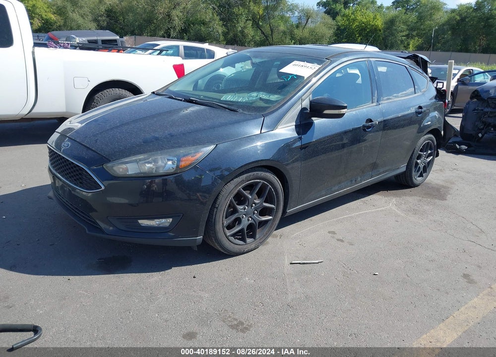 2015 FORD FOCUS SE VIN: 1FADP3K29FL326826