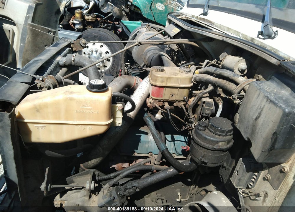 1996 INTERNATIONAL 4000 4700 VIN: 1HTSMABM8TH258259